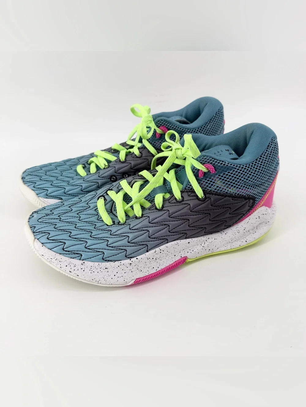 Under Armour HOVR Havoc 5 Clone Men’s Size 7.5 Basketball Shoes Women’s 9 Aqua